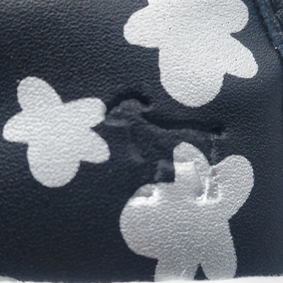 GOATS Leather Upper Sneakers Black Silver Flowers Women's Size 7.5 - Picture 8 of 10